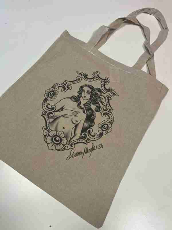Venus Bag by Donna Mayla | Inside Tattoo Shop | Gadget
